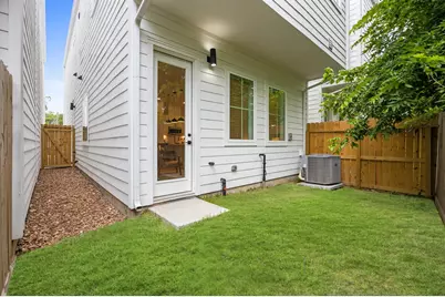 324 Neyland Street, Houston, TX 77022 - Photo 29