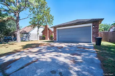 7811 Londres Drive, Houston, TX 77083 - Photo 3