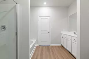 1023 Rosewood Trl, Beasley, TX 77417 - Photo 9