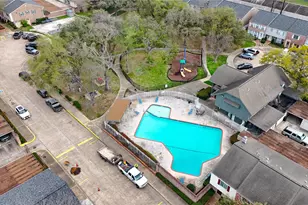 6343 Briar Rose Dr, Houston, TX 77057 - Photo 45