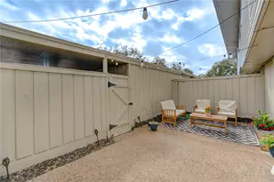 6343 Briar Rose Dr, Houston, TX 77057 - Photo 33