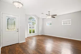 1945 Dorothy Ln, Sealy, TX 77474 - Photo 27