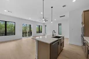 318 Terra Reserve Pl, Houston, TX 77079 - Photo 11