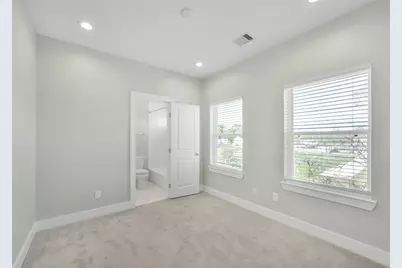 720 W Donovan Street, Houston, TX 77091 - Photo 31