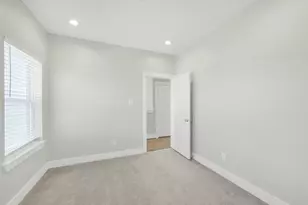 720 W Donovan St, Houston, TX 77091 - Photo 33