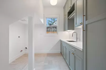 516 Highland Street, Houston, TX 77009 - Photo 11