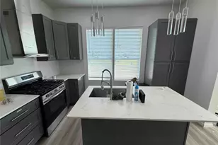 2400 Burkett St., Houston, TX 77004 - Photo 11