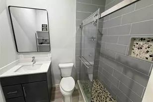 2400 Burkett St., Houston, TX 77004 - Photo 15