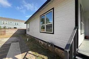 2400 Burkett St., Houston, TX 77004 - Photo 5