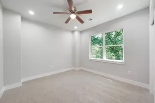 731 Magnolia Point Dr, Houston, TX 77336 - Photo 33