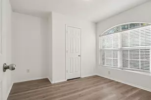 3803 Dogwood Tr, Baytown, TX 77521 - Photo 21