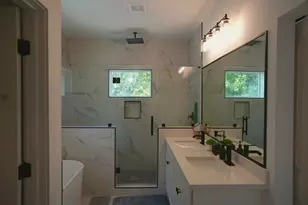 7006 Emma Lou St, Houston, TX 77088 - Photo 13
