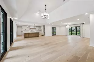 4719 Ivanhoe St, Houston, TX 77027 - Photo 9