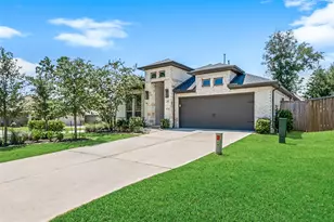 405 Elevation Ave, Montgomery, TX 77316 - Photo 3