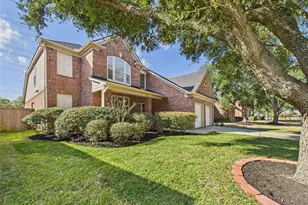 13206 Imperial Shore Dr, Pearland, TX 77584 - Photo 3