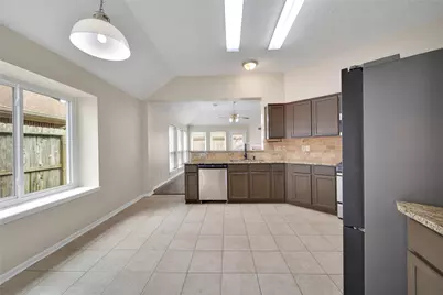 34 Dover Drive, Conroe, TX 77304 - Photo 13