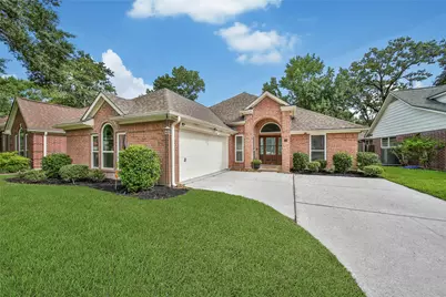 34 Dover Drive, Conroe, TX 77304 - Photo 1