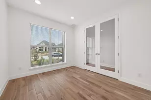 447 Audubons Shearwater Wy, Magnolia, TX 77354 - Photo 5