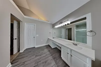 10011 Storm Meadow Drive, Houston, TX 77064 - Photo 11