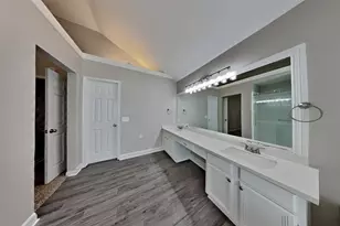 10011 Storm Meadow Dr, Houston, TX 77064 - Photo 11