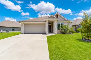 1006 Bending Trail Dr Dr, Tomball, TX 77375 - Photo 1