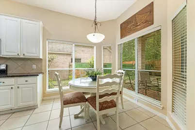 23 E Sienna Place, The Woodlands, TX 77382 - Photo 25