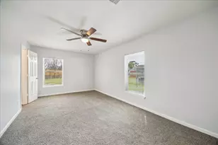 705 Westshire Dr, Houston, TX 77013 - Photo 7