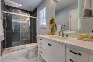 90 Dolphin Ln, Freeport, TX 77541 - Photo 41