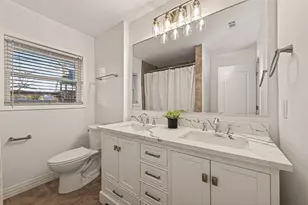 4862 Creekbend Dr, Houston, TX 77035 - Photo 27