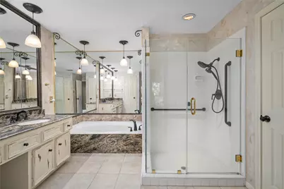 8706 Chelsworth Drive, Houston, TX 77083 - Photo 25