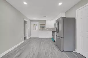 713 Scarborough Ln, Pasadena, TX 77506 - Photo 7