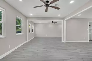 713 Scarborough Ln, Pasadena, TX 77506 - Photo 5