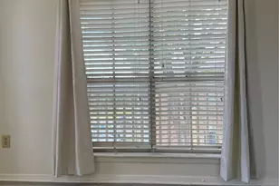 2626 Holly Hall St, Houston, TX 77054 - Photo 7