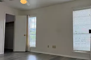 2626 Holly Hall St, Houston, TX 77054 - Photo 3