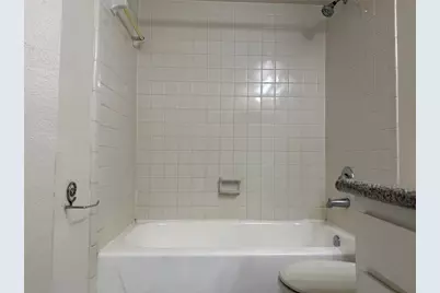 2626 Holly Hall Street #406, Houston, TX 77054 - Photo 15