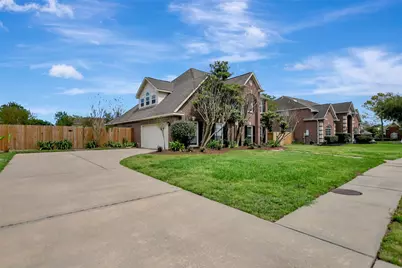 1709 Orlando Street, Friendswood, TX 77546 - Photo 3