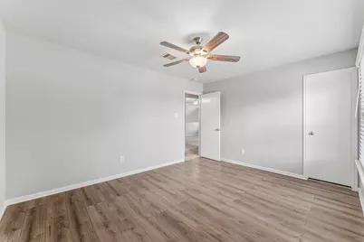 4123 Knollwick Court, Houston, TX 77053 - Photo 33