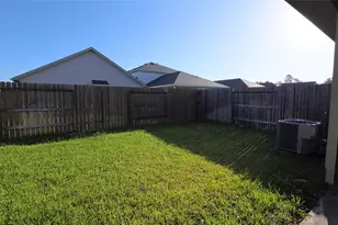 9760 Grosbeak Ln, Magnolia, TX 77354 - Photo 9