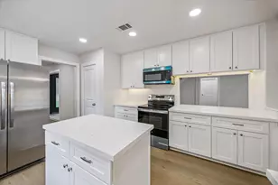 11947 Fawnview Dr, Houston, TX 77070 - Photo 7