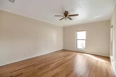 1126 Crossroads Drive, Houston, TX 77079 - Photo 7