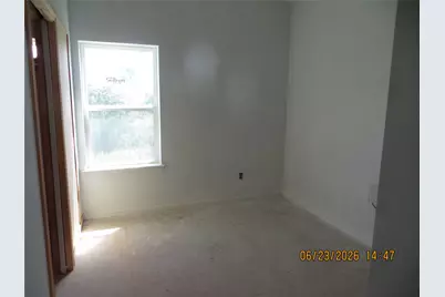 1962 Avenue A, Crystal Beach, TX 77650 - Photo 7