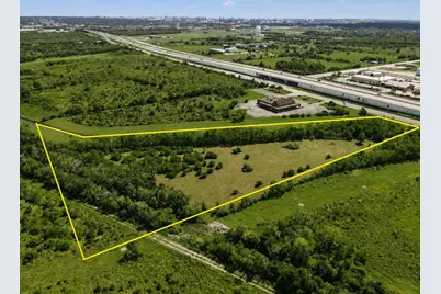 5130 Emmett F Lowry Expressway, Texas City, TX 77591 - Photo 5