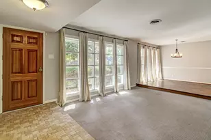 9208 Rangely Dr, Houston, TX 77055 - Photo 3
