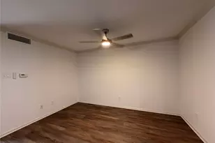 5803 Valley Forge Dr, Houston, TX 77057 - Photo 7