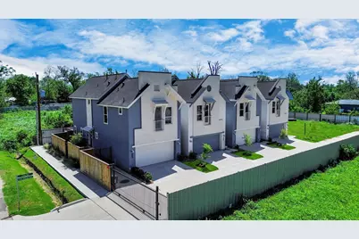 1032 Glen Avenue #D, Houston, TX 77088 - Photo 1