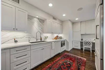 2200 Willowick Road #10D, Houston, TX 77027 - Photo 11