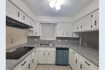 323 Edgeton Court, Houston, TX 77015 - Photo 7