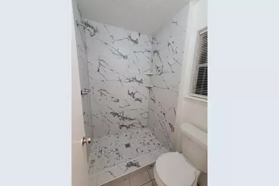323 Edgeton Court, Houston, TX 77015 - Photo 11