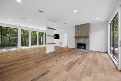 1 Boulevard Green, Bellaire, TX 77401 - Photo 5