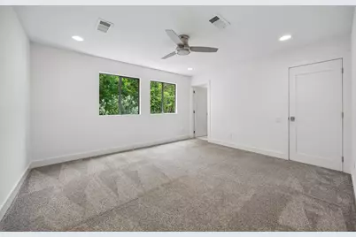 1 Boulevard Green, Bellaire, TX 77401 - Photo 21